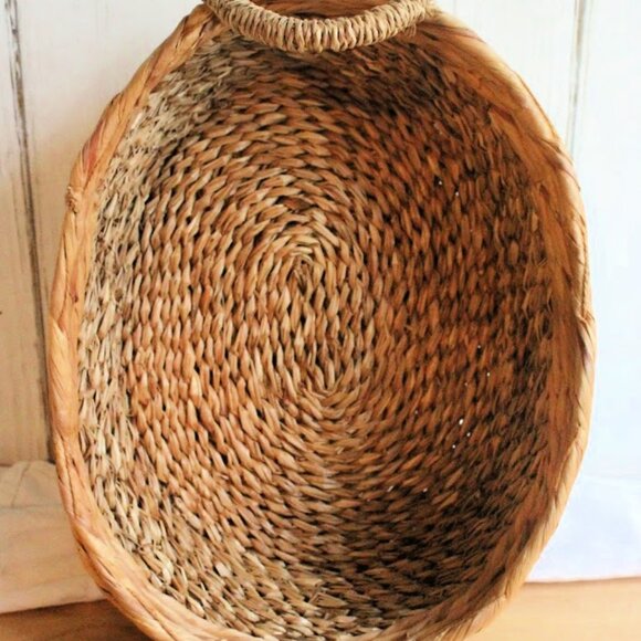 Large Oval Basket with Handles - Picture 1 of 2